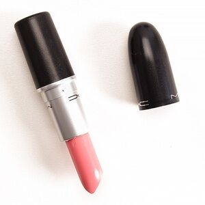 MAC Lustre Lipstick Catty Pink NEW IN BOX